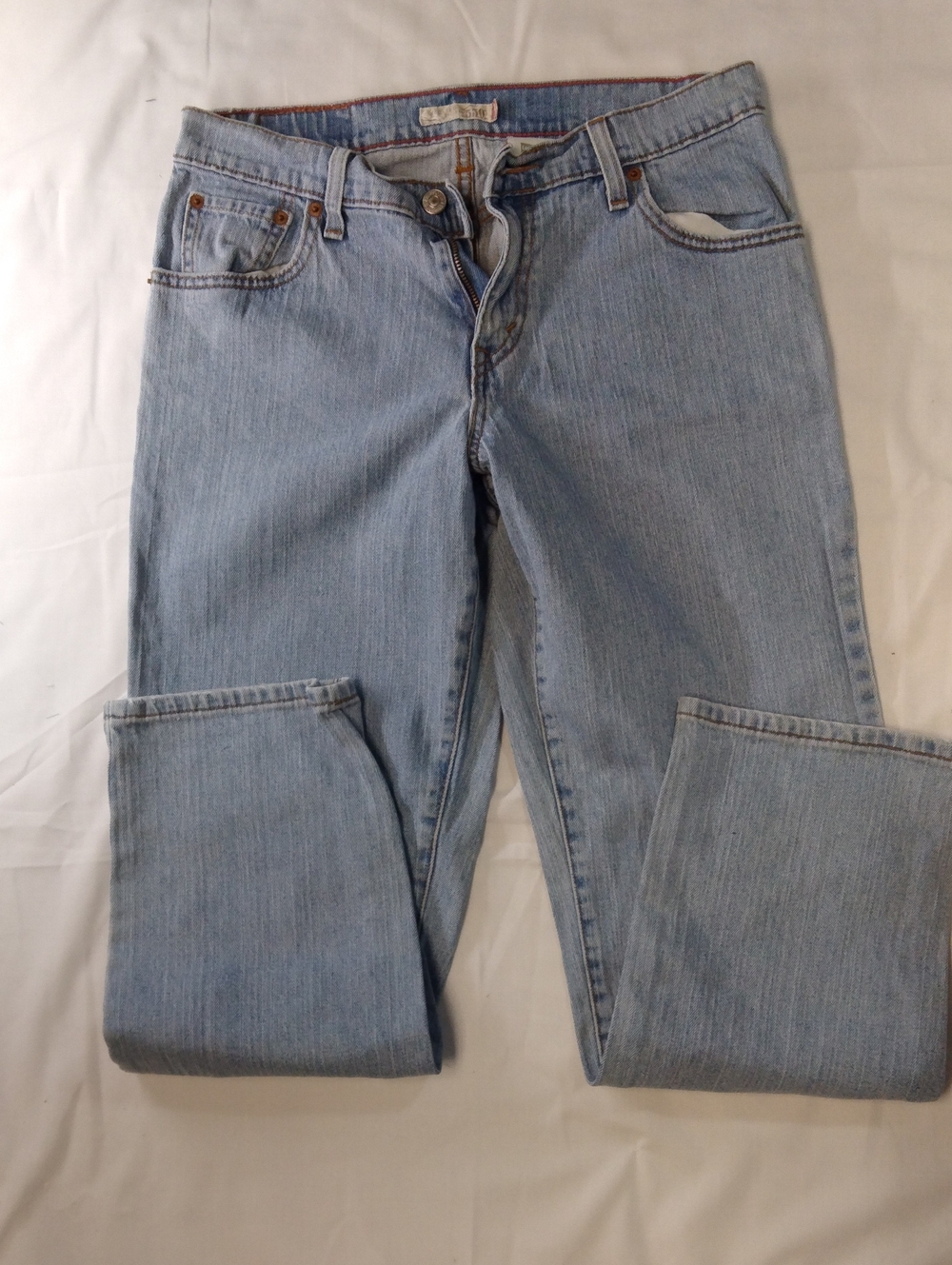 Levi's 550 Natural Waist Light Blue Straight-Leg Women's Jeans 8S